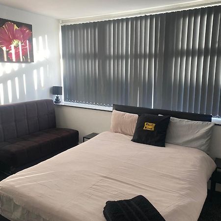 Black Ocean Holiday Apartments Blackpool Exteriör bild
