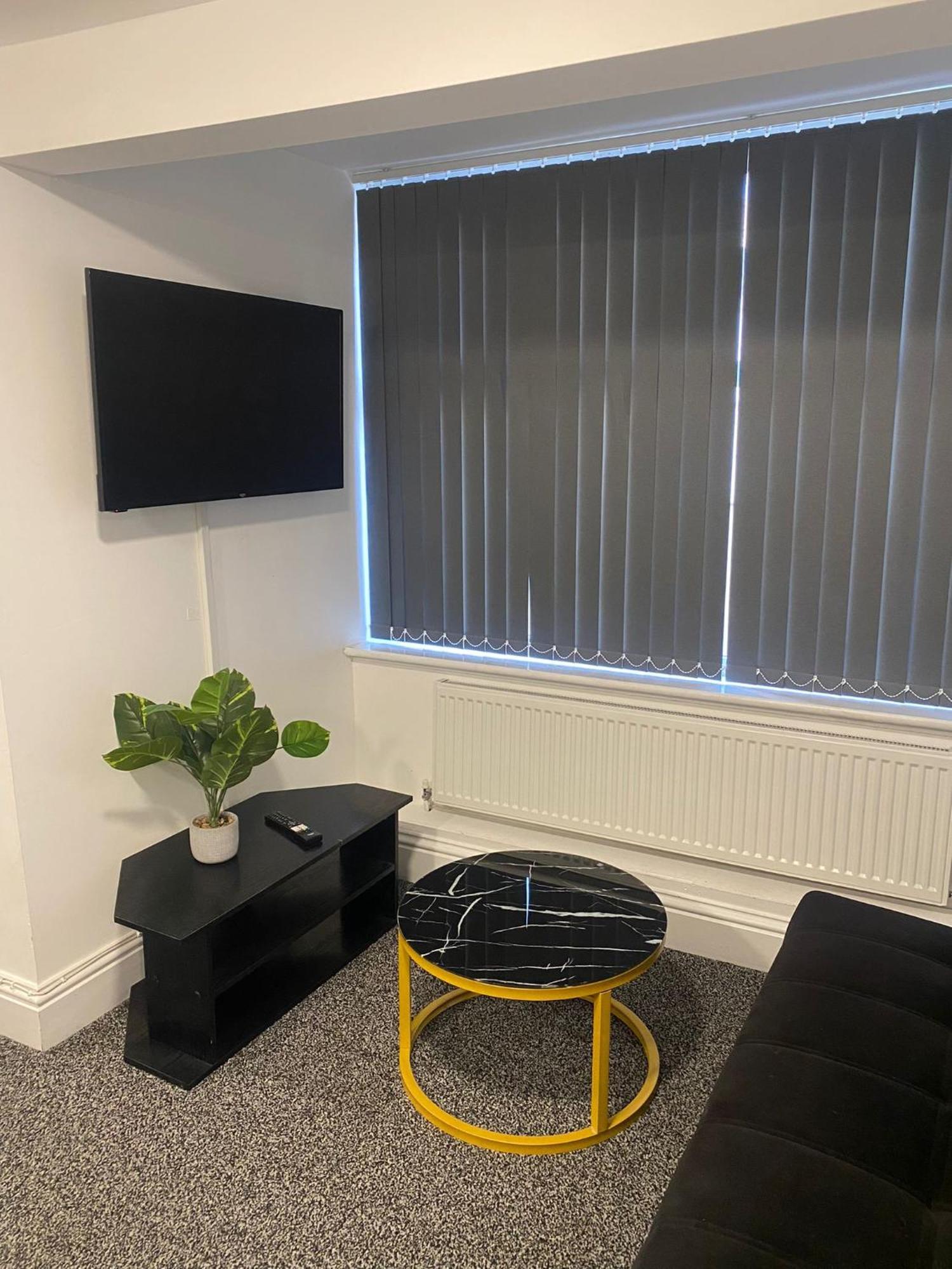 Black Ocean Holiday Apartments Blackpool Exteriör bild