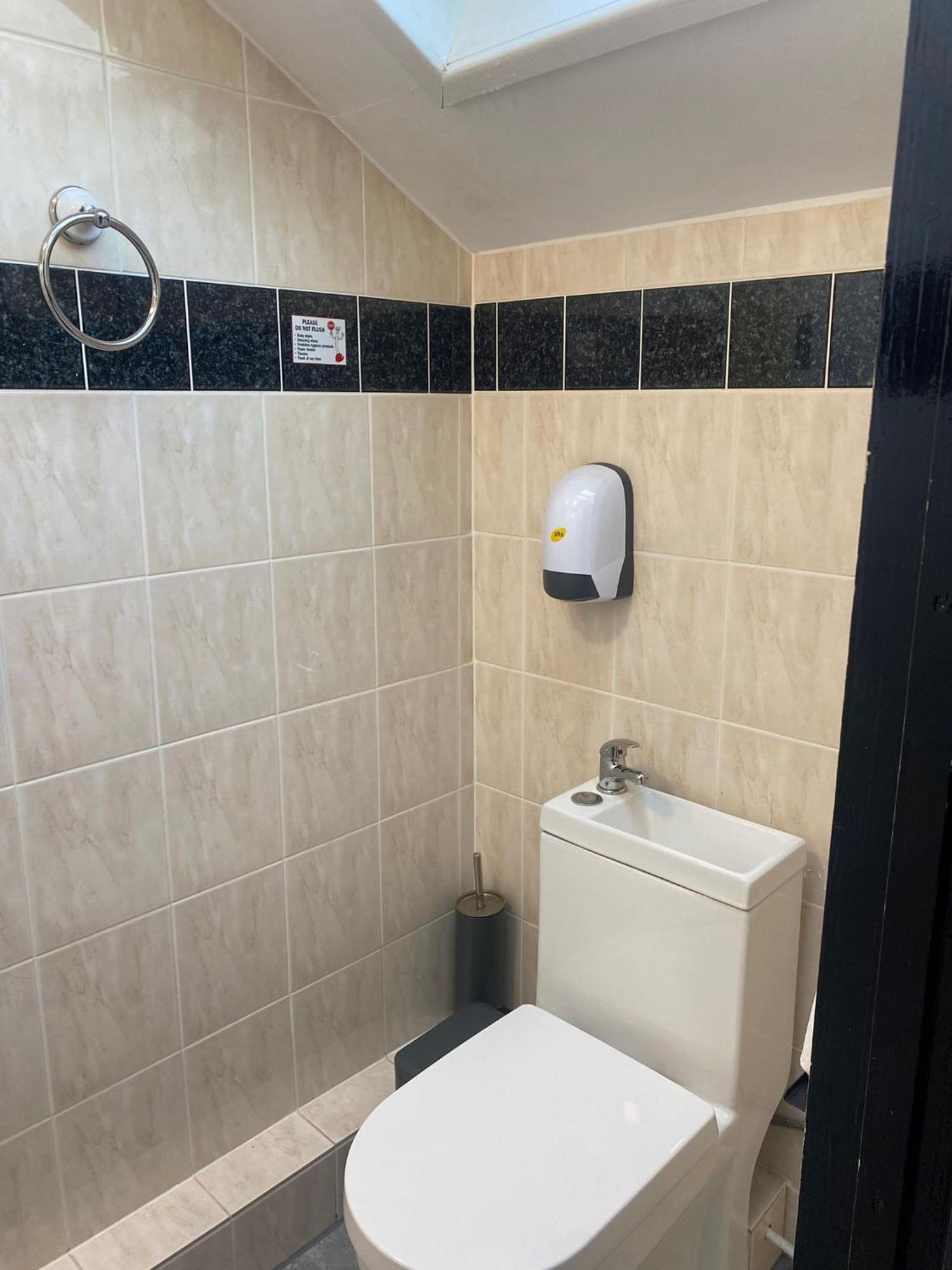 Black Ocean Holiday Apartments Blackpool Exteriör bild