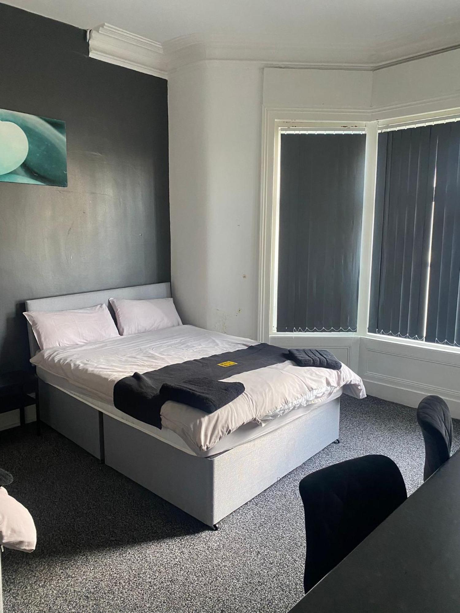 Black Ocean Holiday Apartments Blackpool Exteriör bild